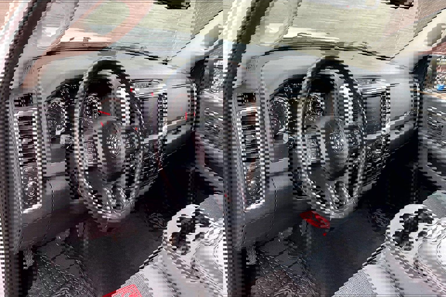 Used 2017 RAM 1500 Big Horn image 14