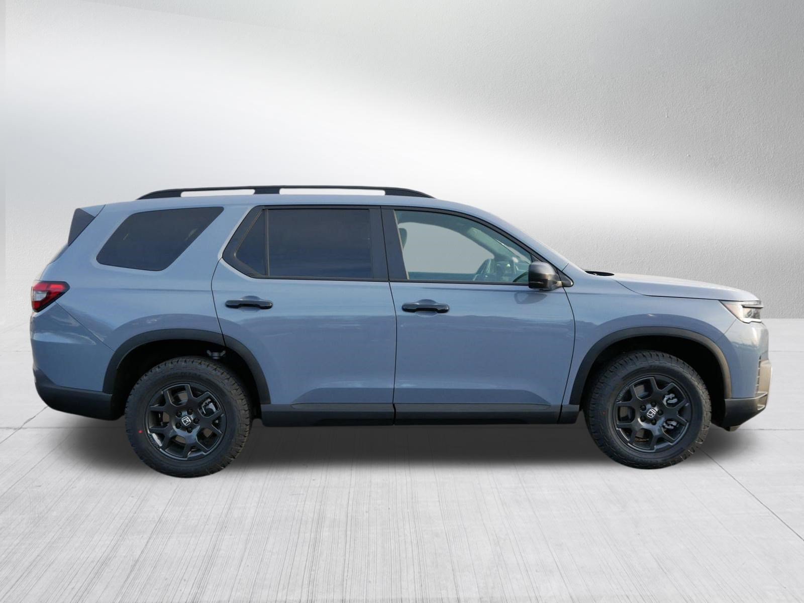 New 2026 Honda Pilot TrailSport image 8