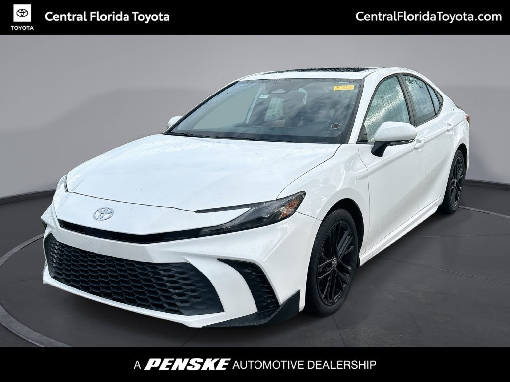 Used 2025 Toyota Camry SE w/ Multimedia Upgrade Package FWD image 1