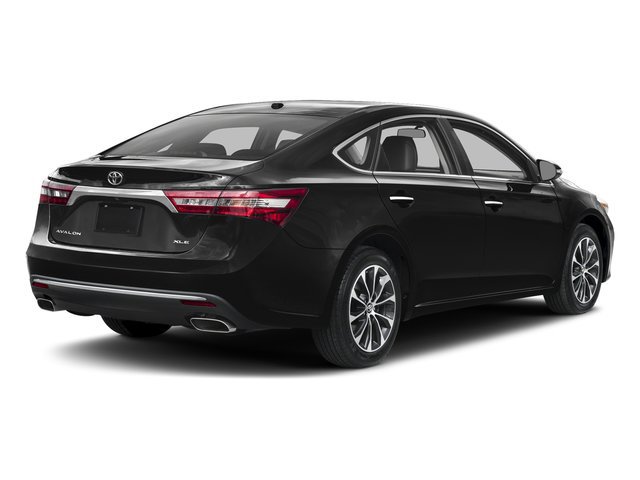 Used 2018 Toyota Avalon XLE Premium FWD image 2