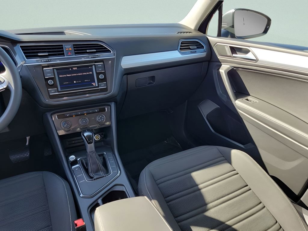 Used 2023 Volkswagen Tiguan S image 17