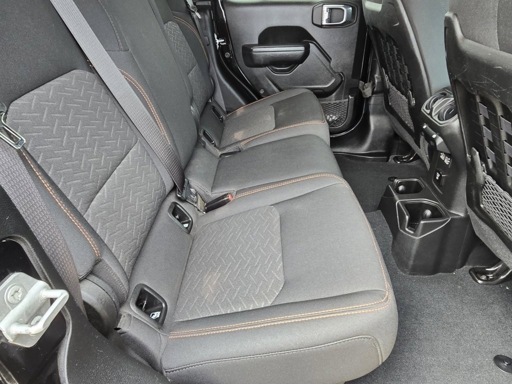 Used 2022 Jeep Gladiator Mojave w/ LED Lighting Group image 17