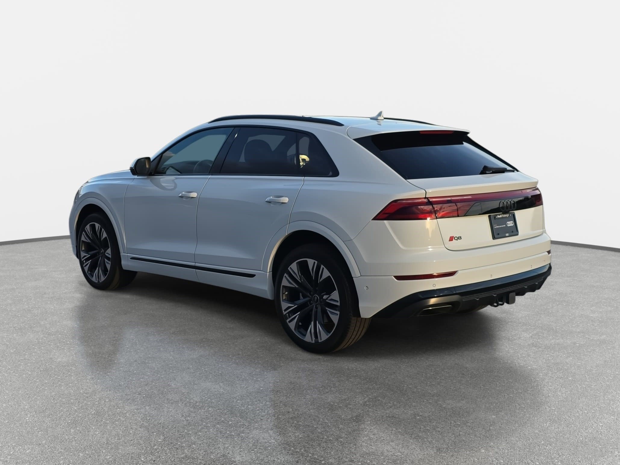 Certified 2025 Audi Q8 Premium Plus w/ Premium Plus Package image 7