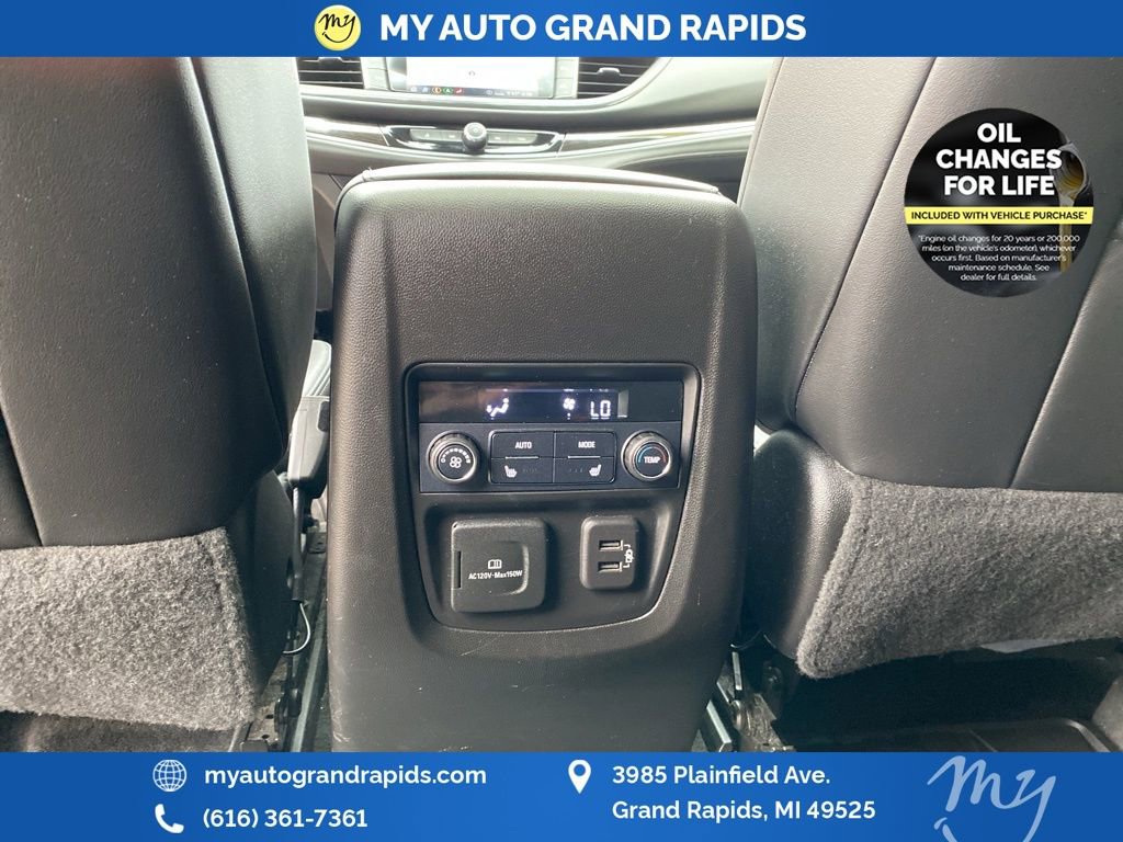 Used 2021 Buick Enclave Avenir w/ Avenir Technology Package image 15