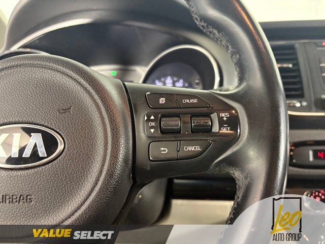Used 2016 Kia Sedona LX w/ LX Essentials Premium Package FWD image 15