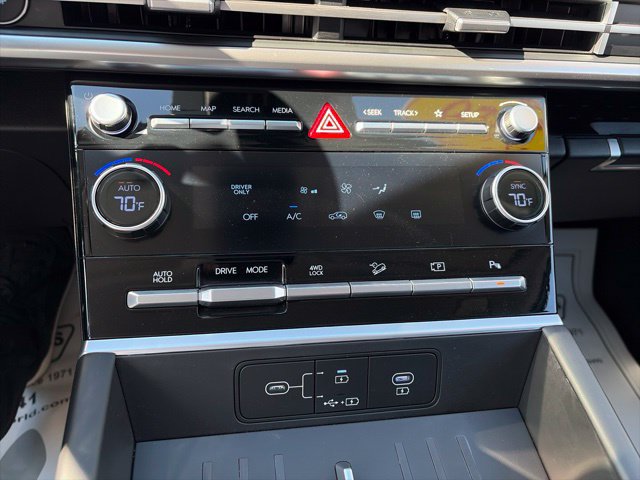 Certified 2026 Hyundai Santa Fe SE AWD/4WD image 12