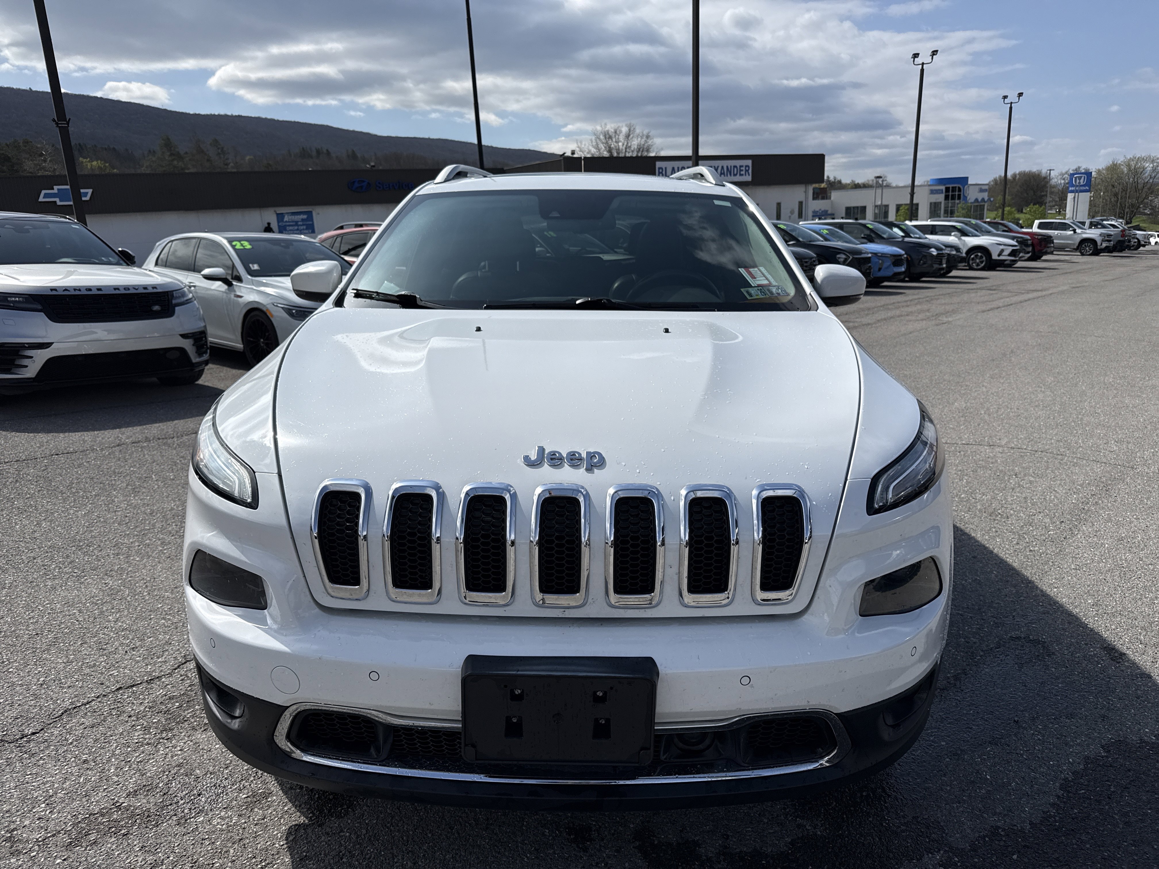Used 2014 Jeep Cherokee Limited w/ Technology Group image 12