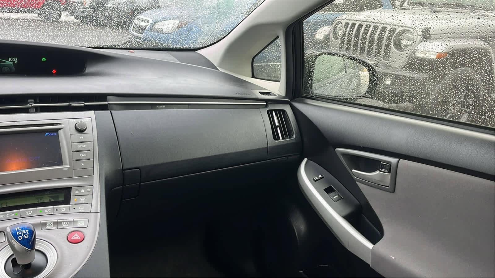 Used 2012 Toyota Prius Two image 28