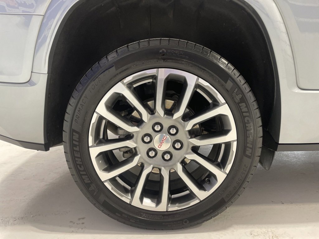 Used 2023 GMC Acadia Denali image 9