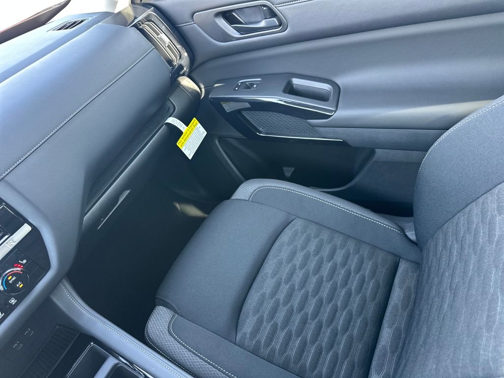 New 2026 Nissan Pathfinder SV image 29