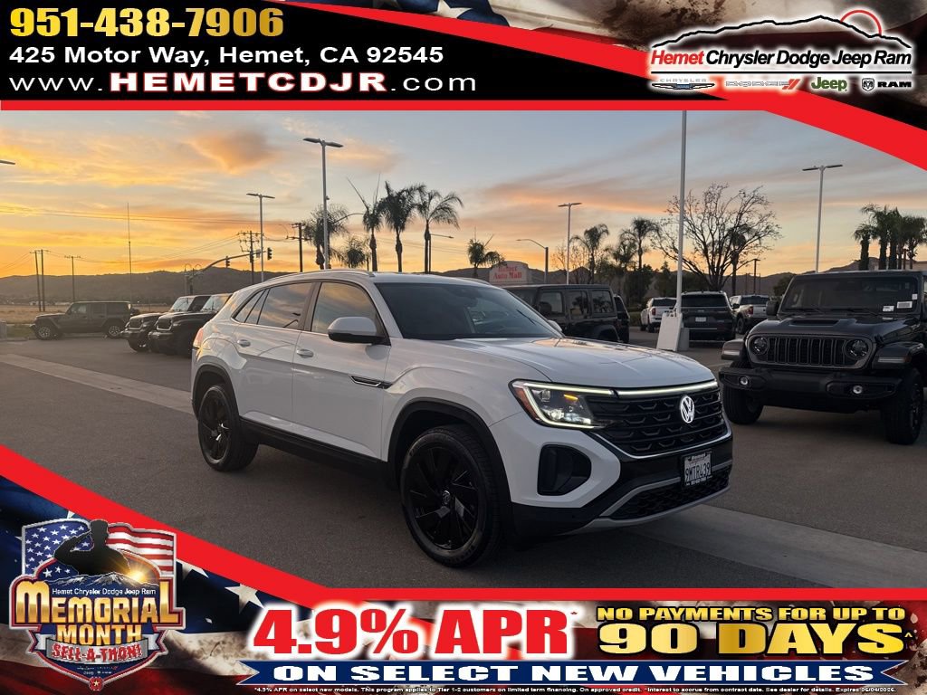 Used 2024 Volkswagen Atlas Cross Sport SE w/ Black Wheel Package