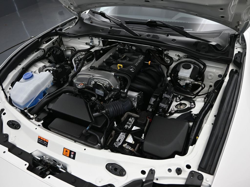 Used 2022 MAZDA MX-5 Miata RF Grand Touring image 11