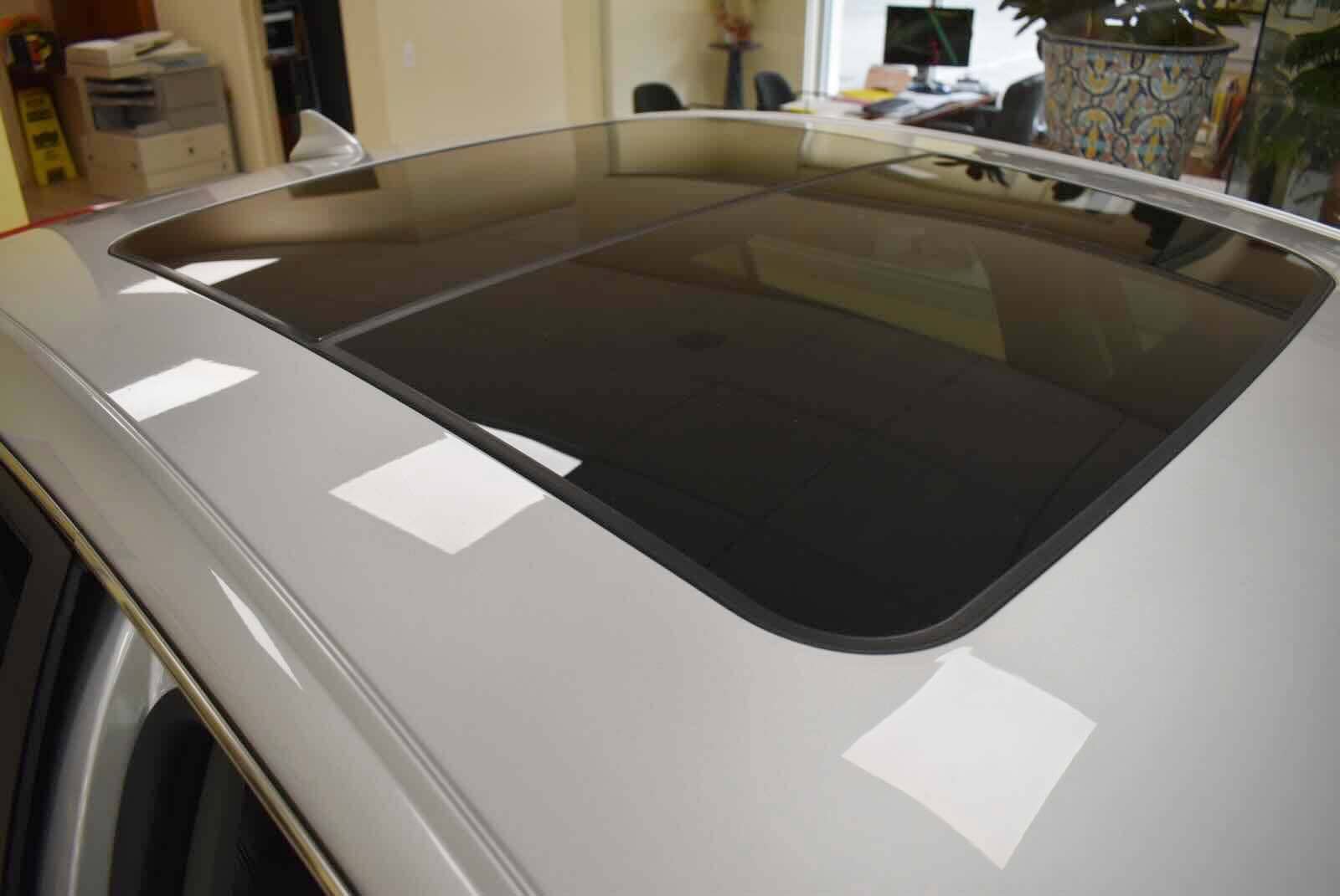 Used 2010 Cadillac CTS Luxury AWD/4WD image 40