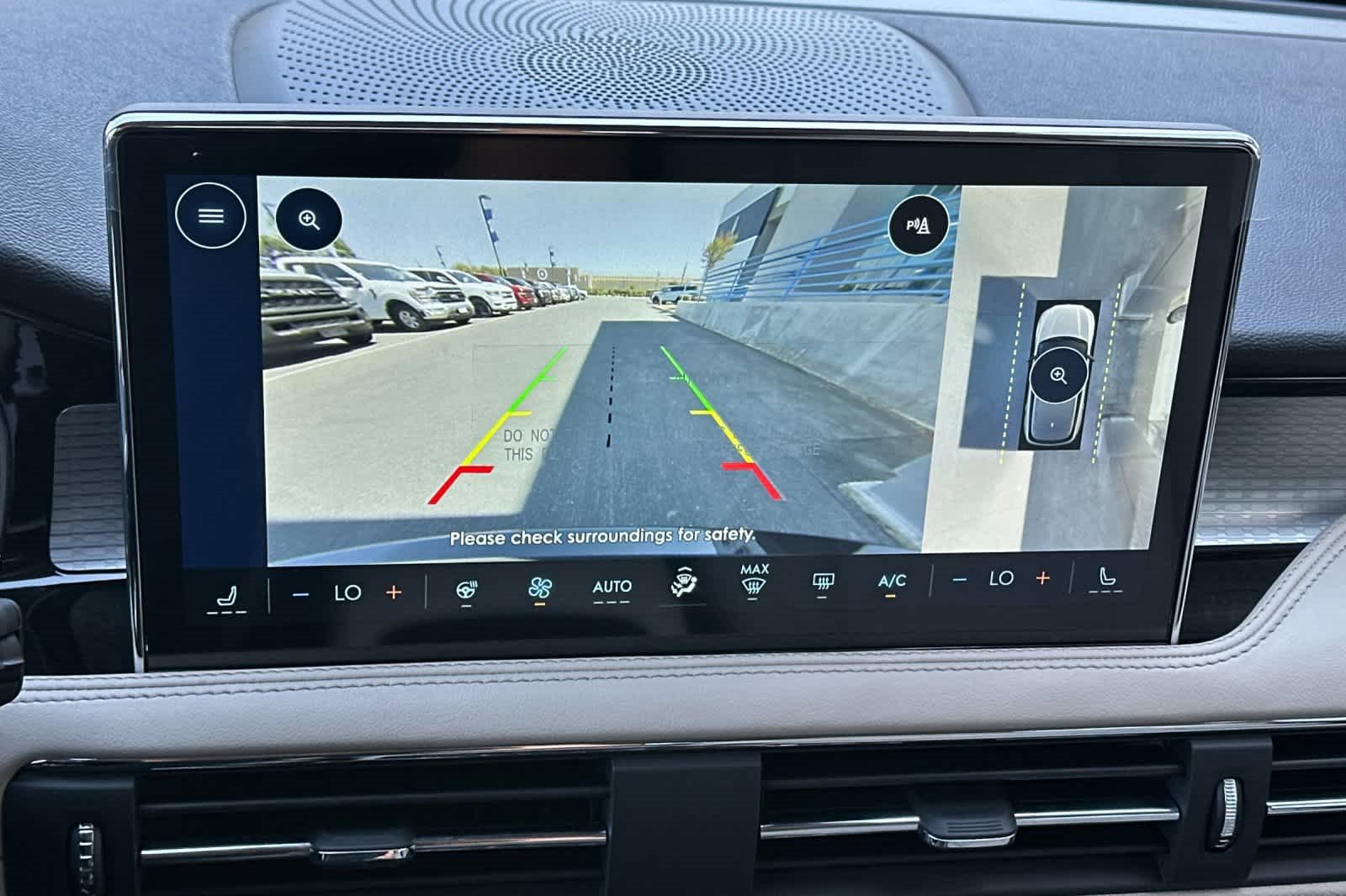 Used 2025 Lincoln Corsair Premiere w/ Equipment Group 101A image 21