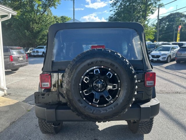 Used 2017 Jeep Wrangler Unlimited Sport w/ Connectivity Group image 4