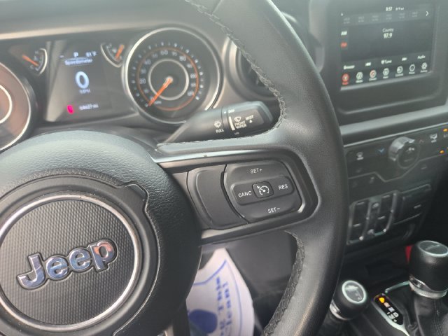 Used 2023 Jeep Gladiator Sport AWD/4WD image 15