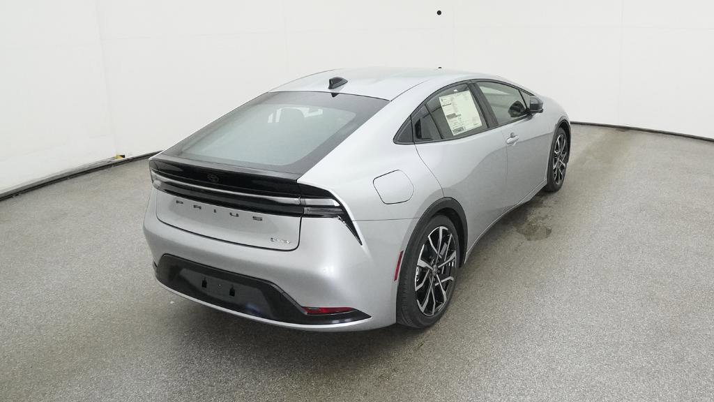 New 2026 Toyota Prius Plug-In Hybrid image 11