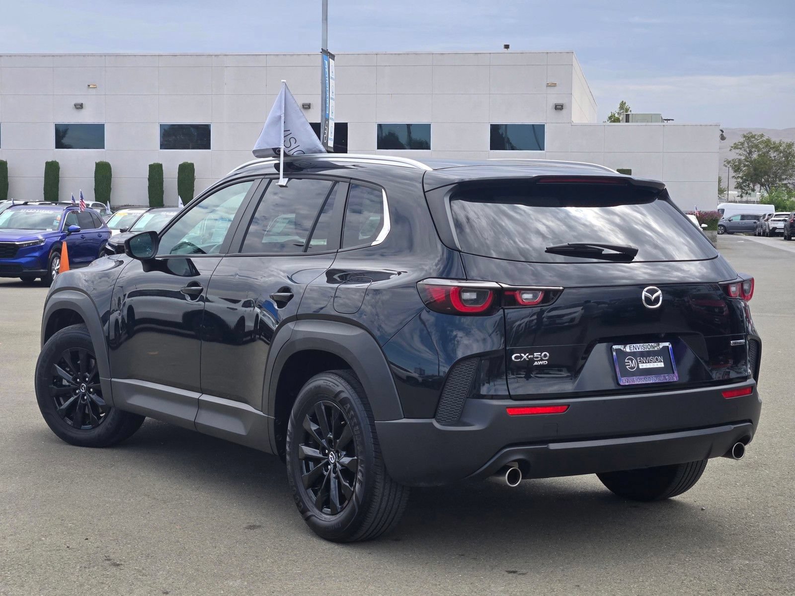Used 2025 MAZDA CX-50 AWD 2.5 S w/ Preferred Package image 5