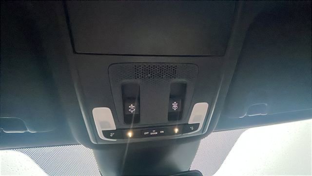 Used 2024 Honda Pilot TrailSport image 18