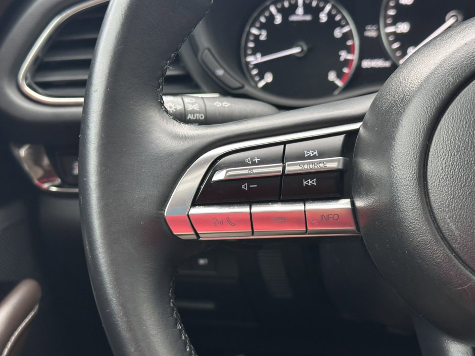 Used 2022 MAZDA CX-30 AWD 2.5 S w/ Premium Package image 23