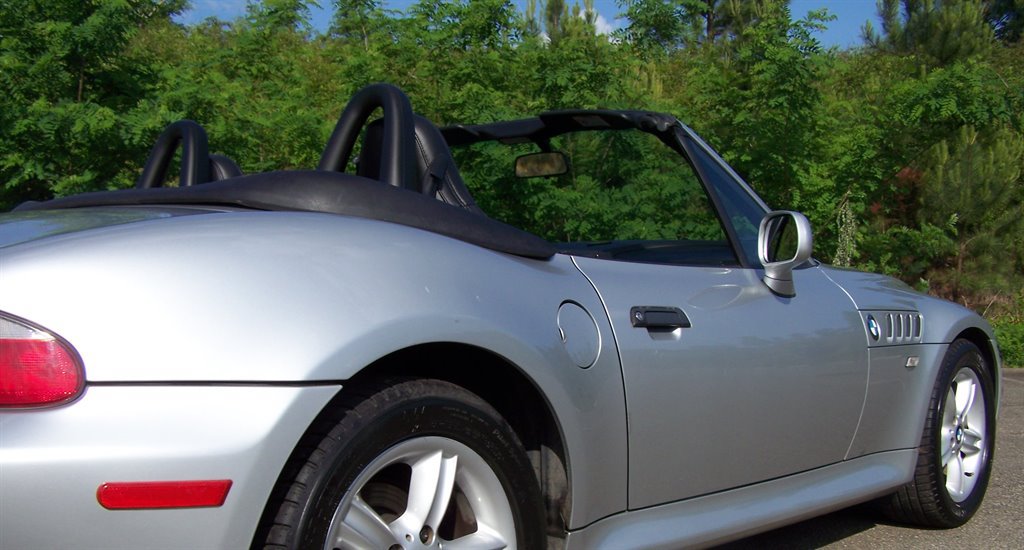 Used 2000 BMW Z3 2.5i RWD image 30