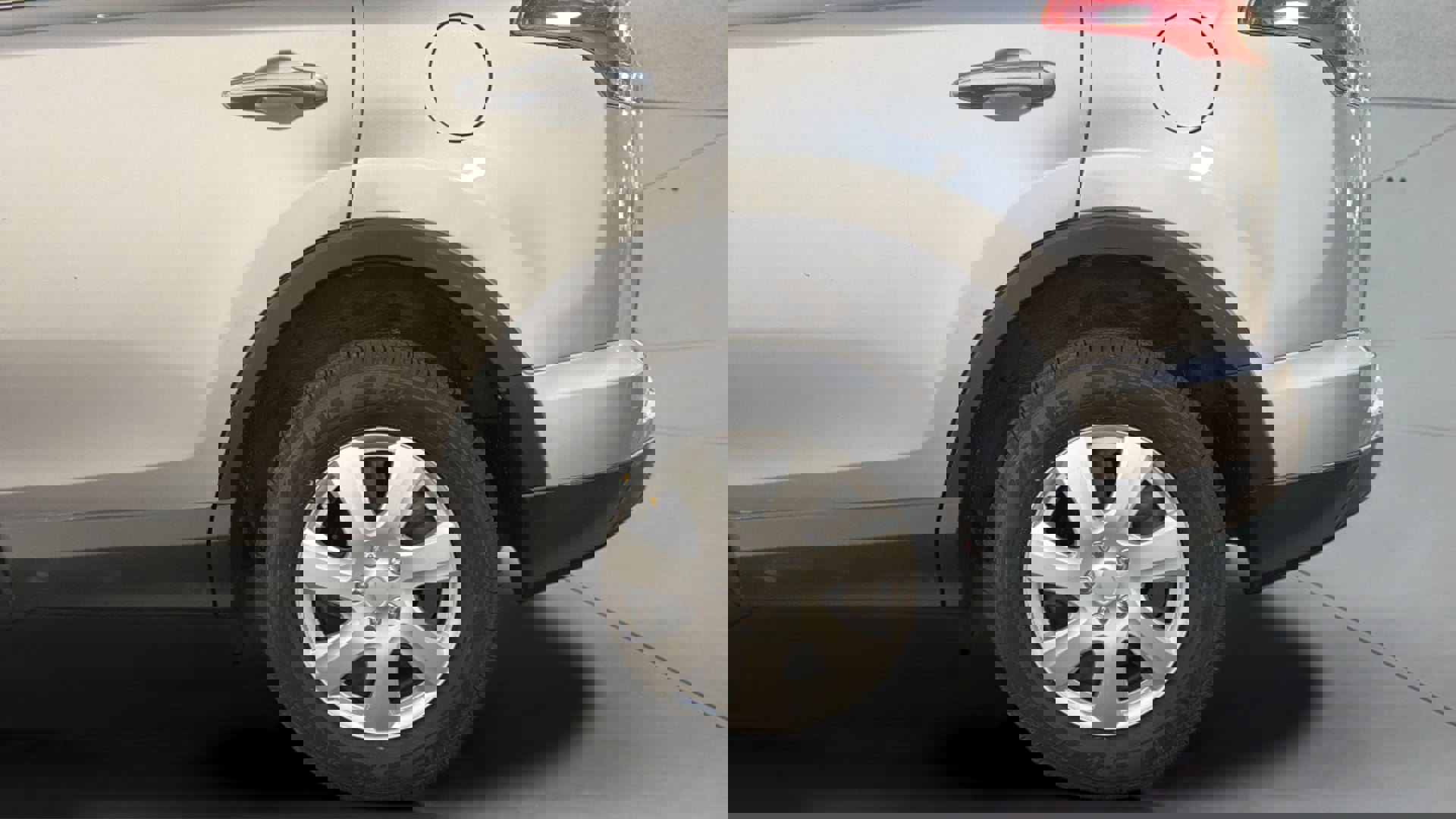 Used 2016 Toyota RAV4 LE image 37