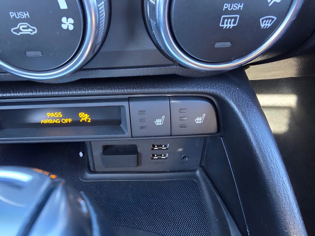 Used 2016 MAZDA MX-5 Miata Grand Touring image 22