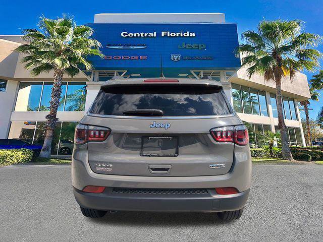 Certified 2023 Jeep Compass Latitude AWD/4WD image 6
