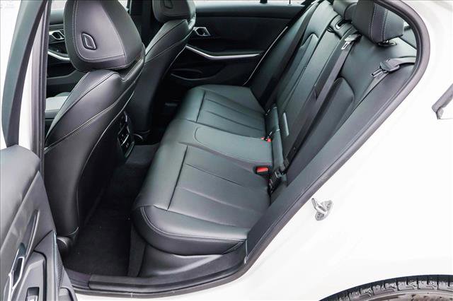 Certified 2025 BMW 330i xDrive Sedan w/ Convenience Package image 20