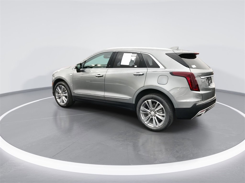 Used 2025 Cadillac XT5 Premium Luxury image 6