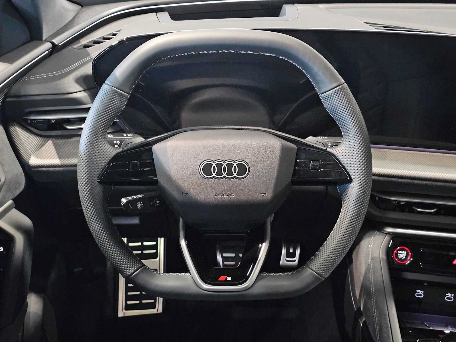 New 2026 Audi SQ5 Prestige AWD/4WD image 21