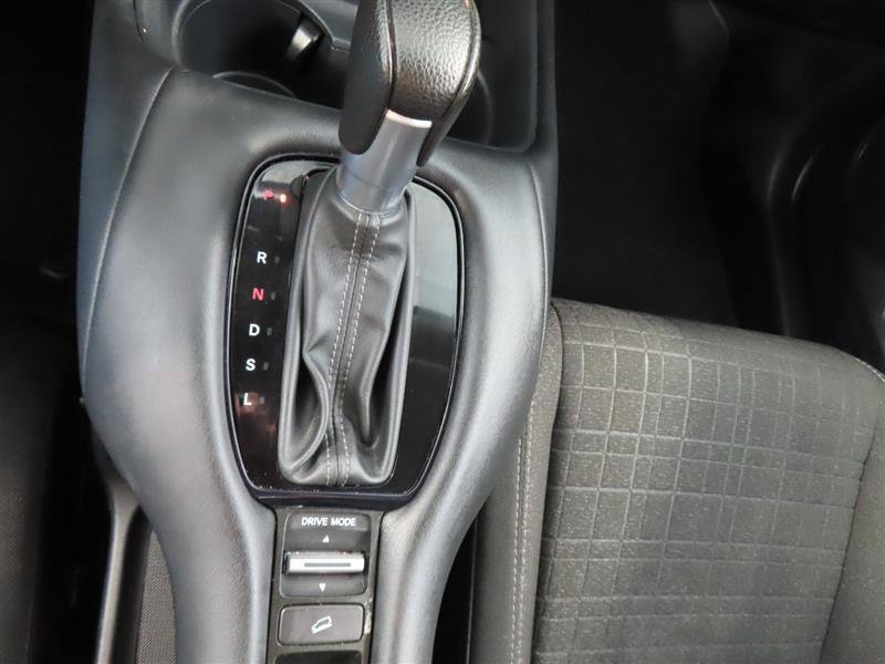 Used 2025 Honda HR-V LX image 21