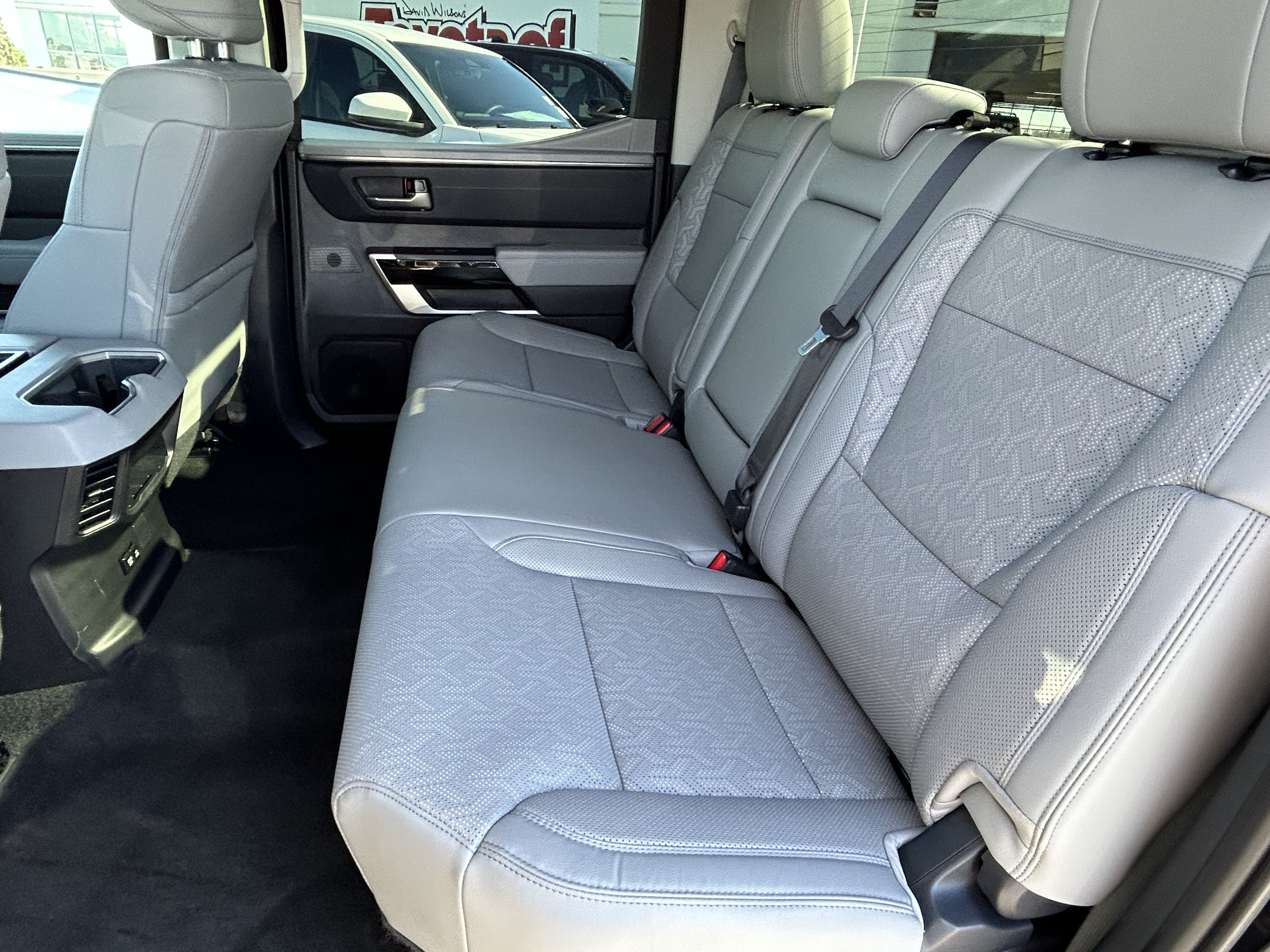 Used 2024 Toyota Tundra Limited AWD/4WD image 14