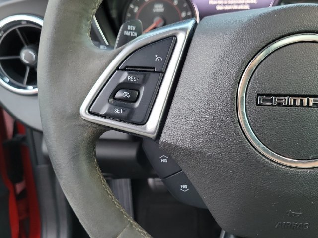 Used 2020 Chevrolet Camaro SS RWD image 19