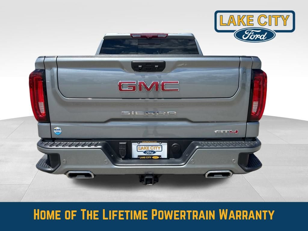 Used 2025 GMC Sierra 1500 AT4 w/ Technology Package AWD/4WD image 4