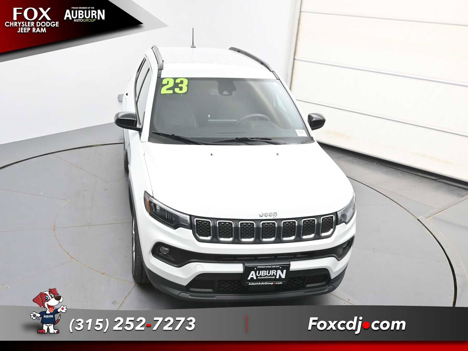 Used 2023 Jeep Compass Latitude AWD/4WD image 28
