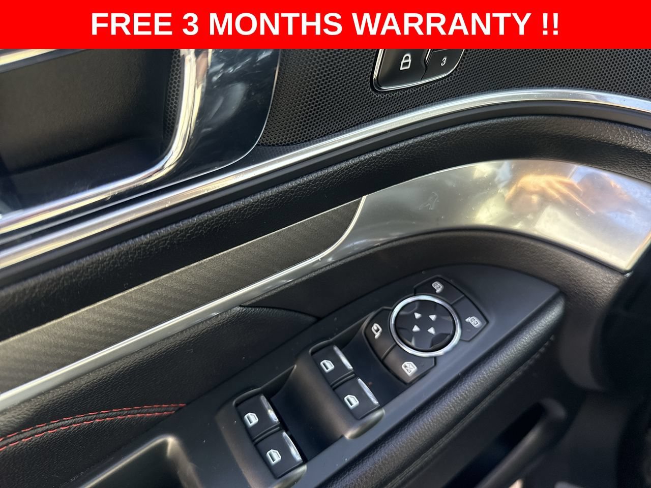 Used 2019 Ford Explorer Sport w/ Equipment Group 401A AWD/4WD image 12