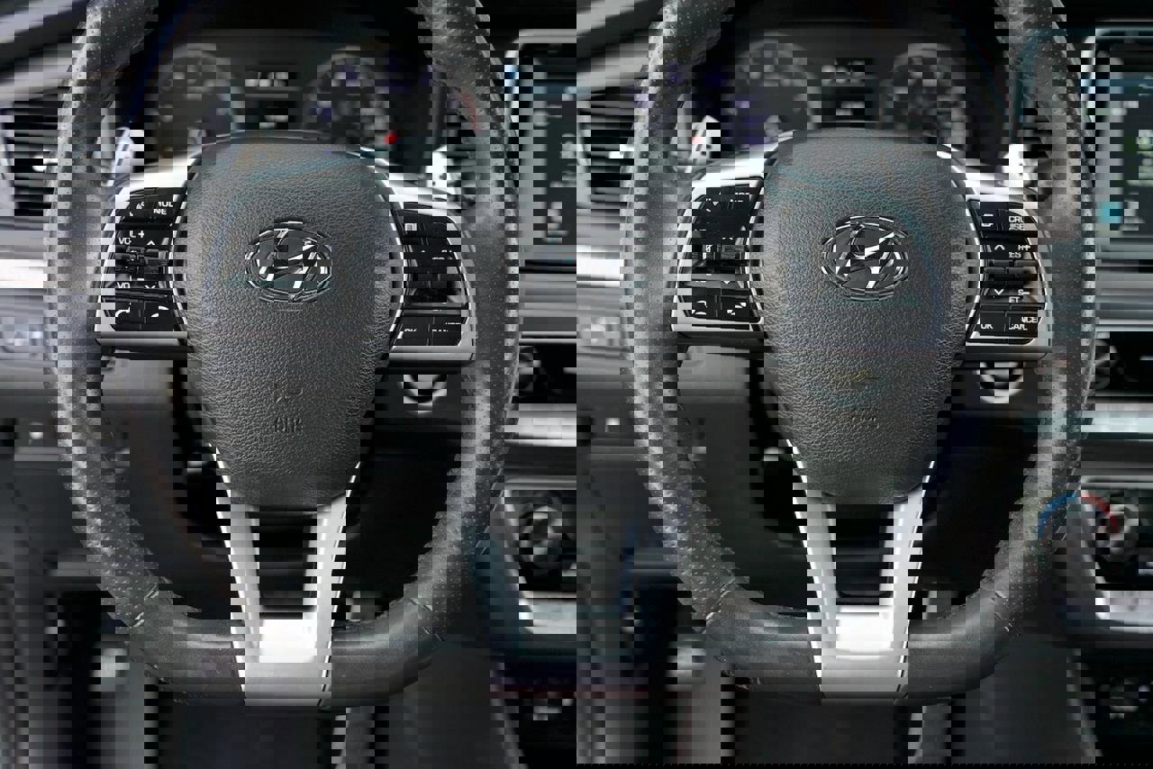 Used 2019 Hyundai Sonata Sport w/ Winter Weather Package image 22