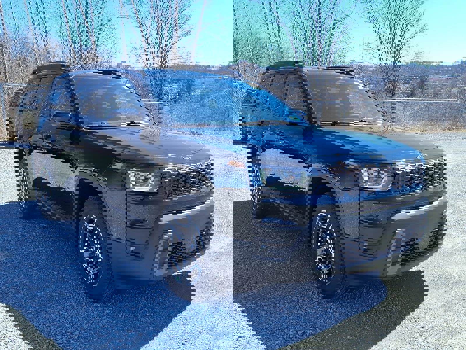 New 2026 Jeep Cherokee Laredo image 4