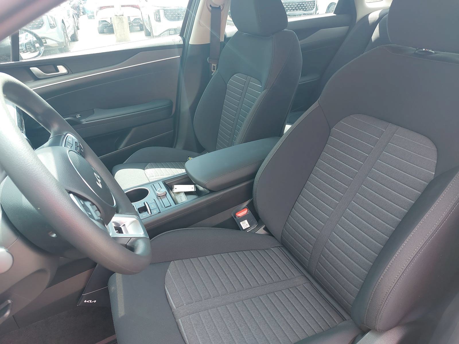 New 2026 Kia K5 LXS FWD image 14