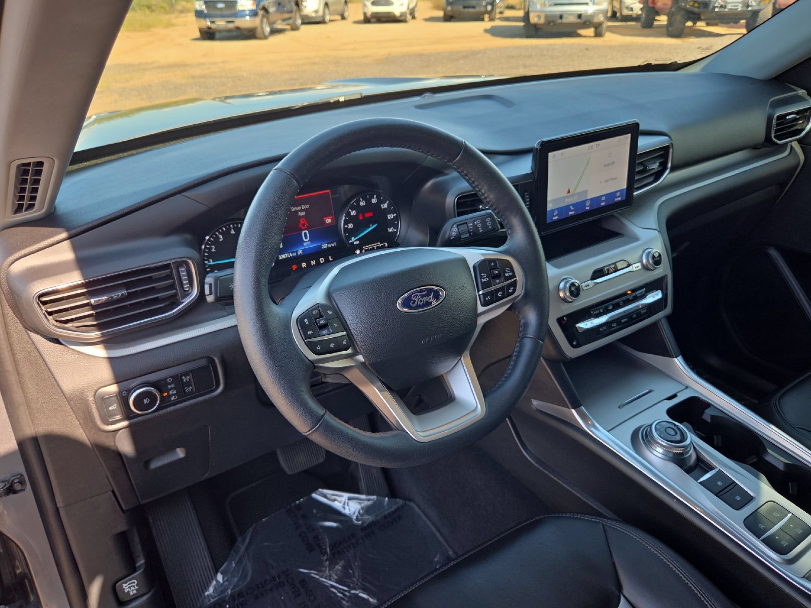 Certified 2023 Ford Explorer XLT w/ Equipment Group 202A RWD image 13