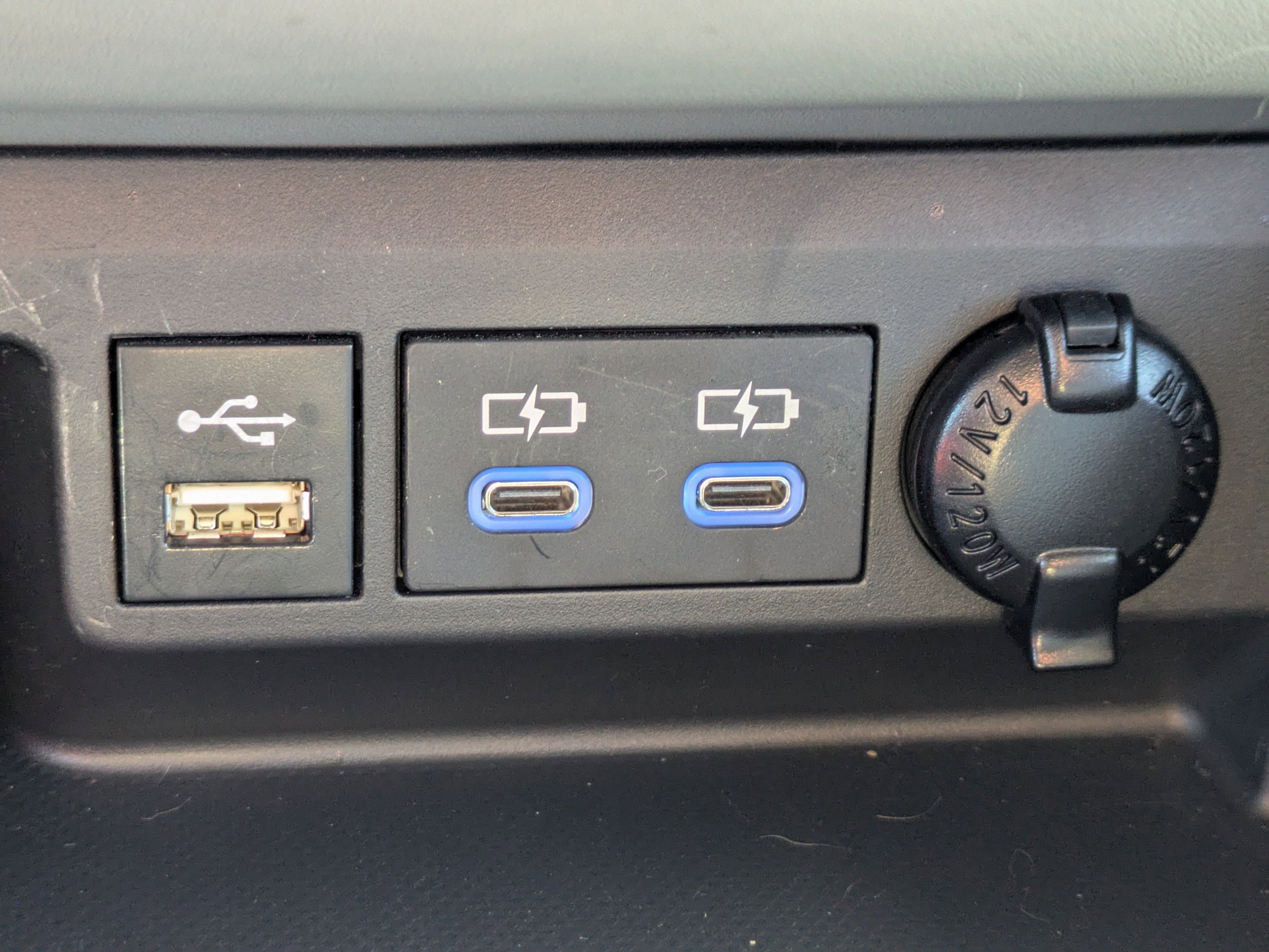 Used 2022 Toyota Highlander Platinum image 28