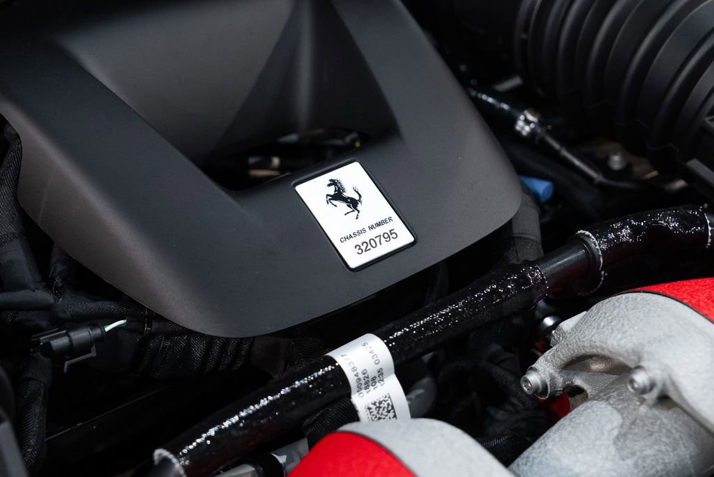 Certified 2025 Ferrari Purosangue AWD/4WD image 19