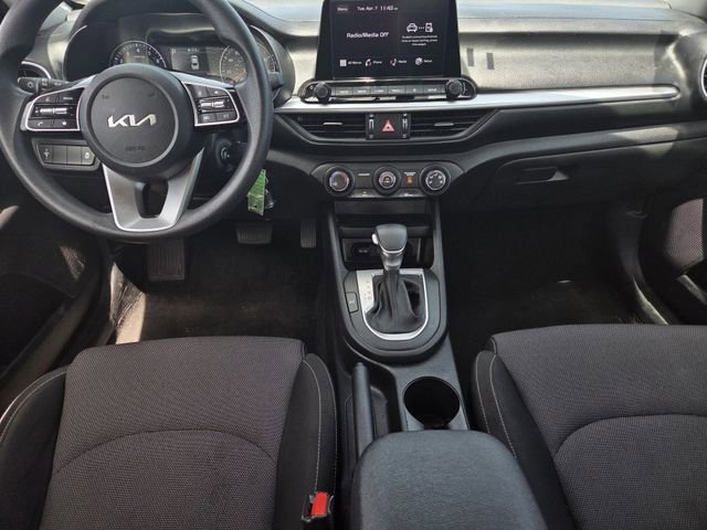 Used 2024 Kia Forte LXS image 8