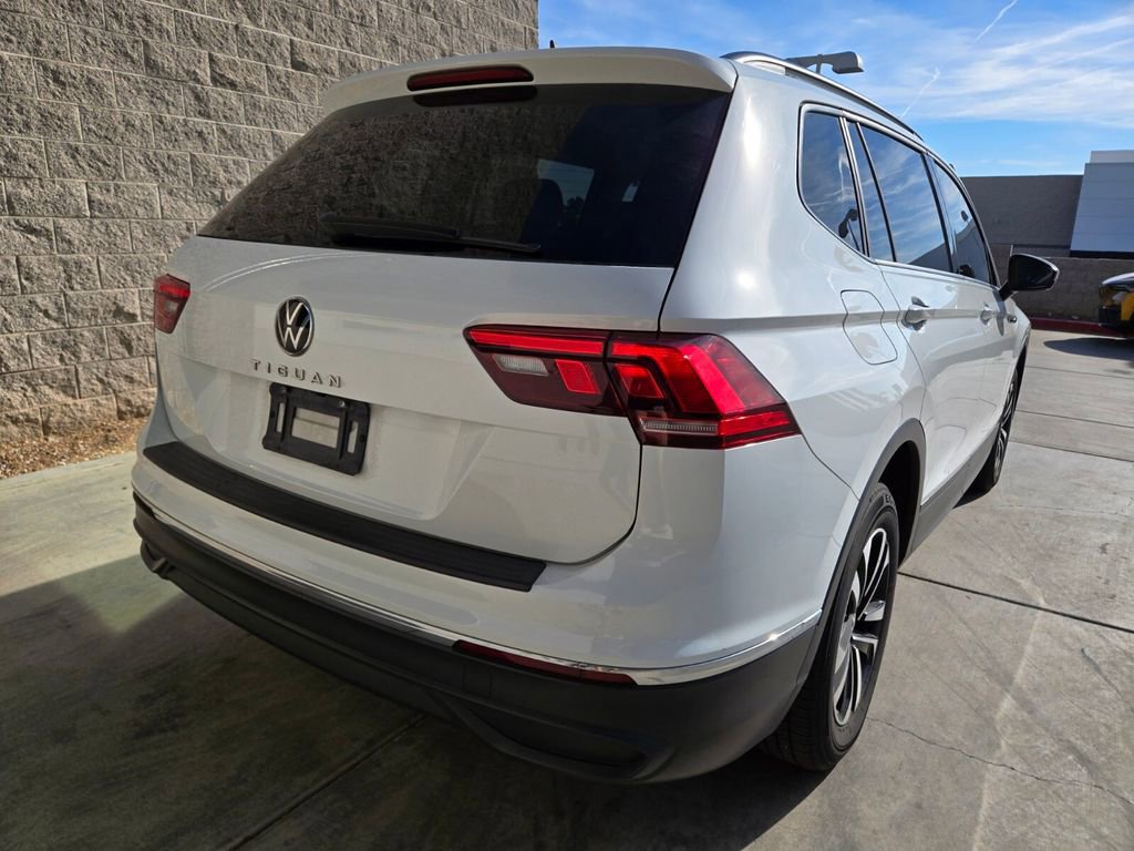 Used 2022 Volkswagen Tiguan S image 4