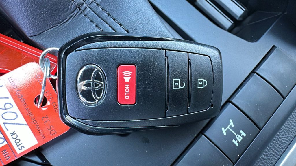 New 2025 Toyota Tacoma TRD Off-Road image 29