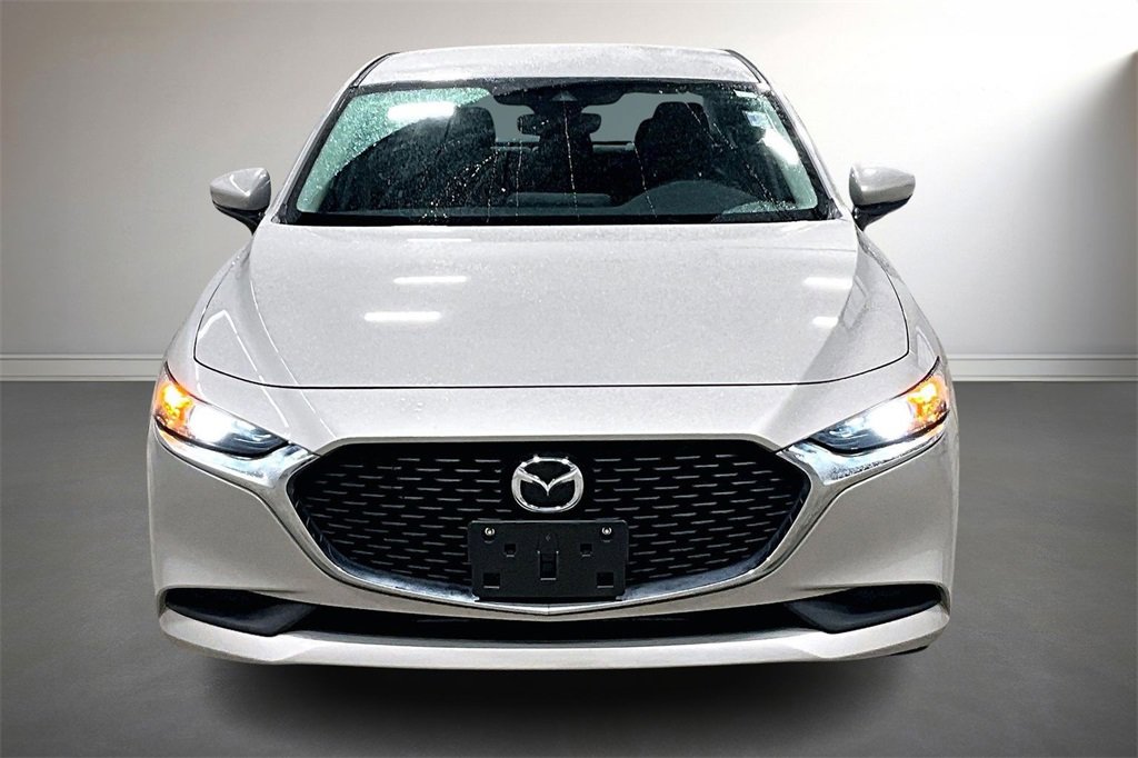 Used 2022 MAZDA MAZDA3 s image 2