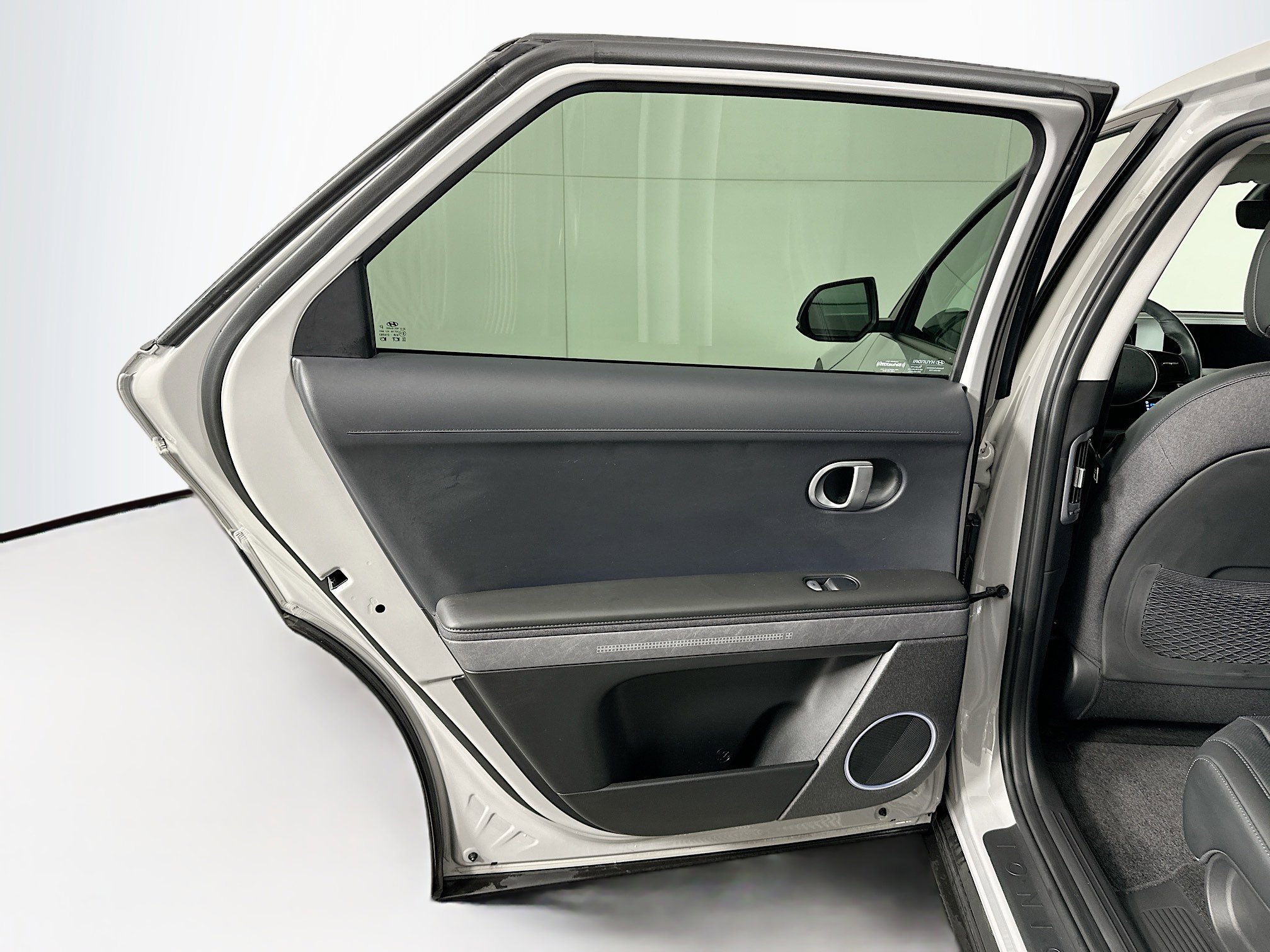 Used 2023 Hyundai Ioniq 5 SEL w/ Cargo Package image 26