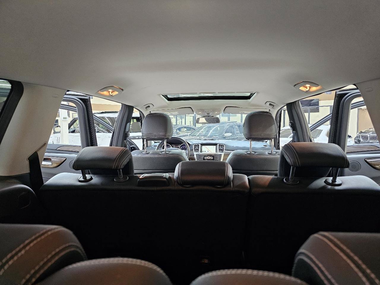 Used 2015 Mercedes-Benz GL 450 4MATIC image 14