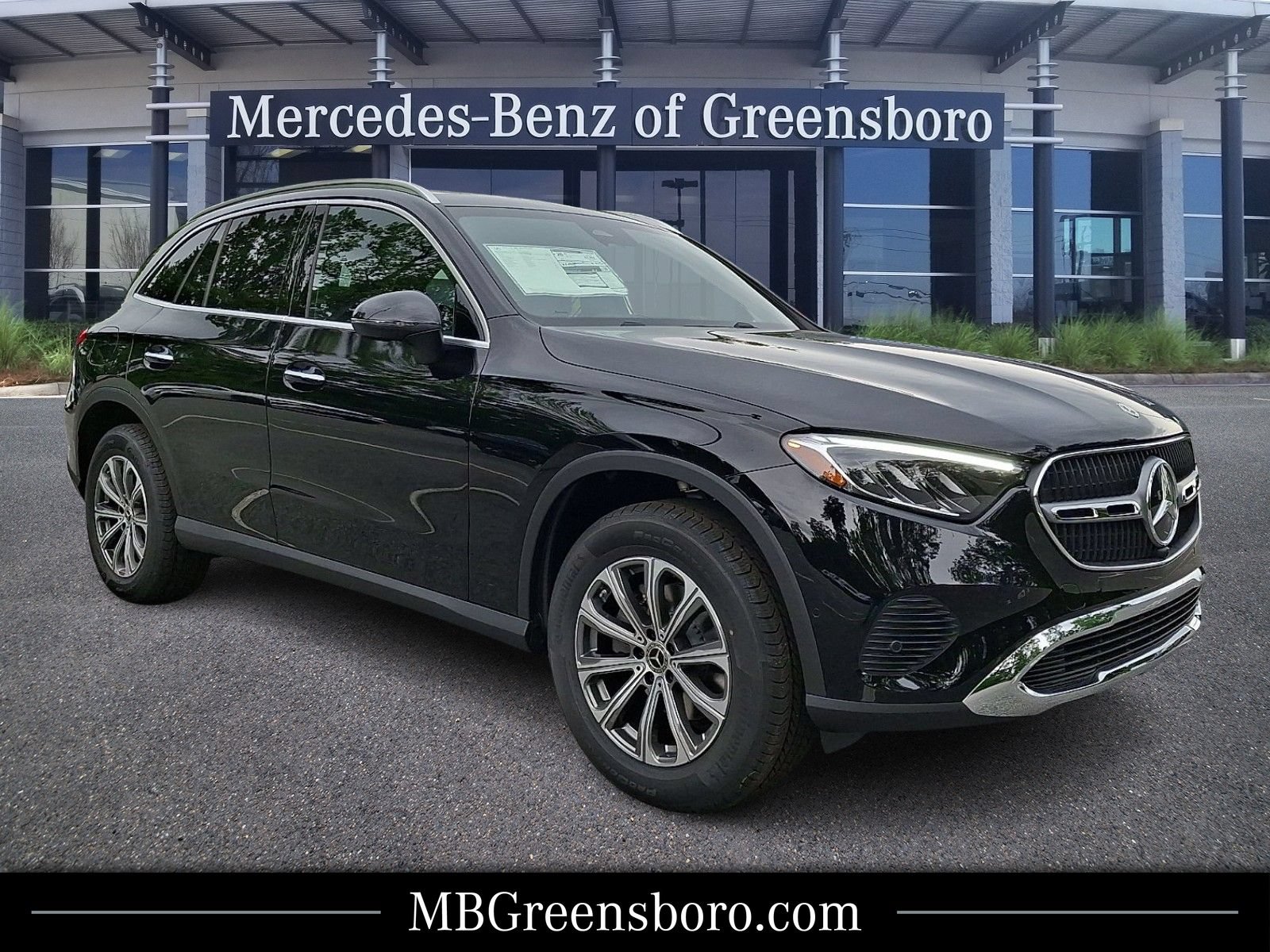 New 2026 Mercedes-Benz GLC 300 4MATIC image 1
